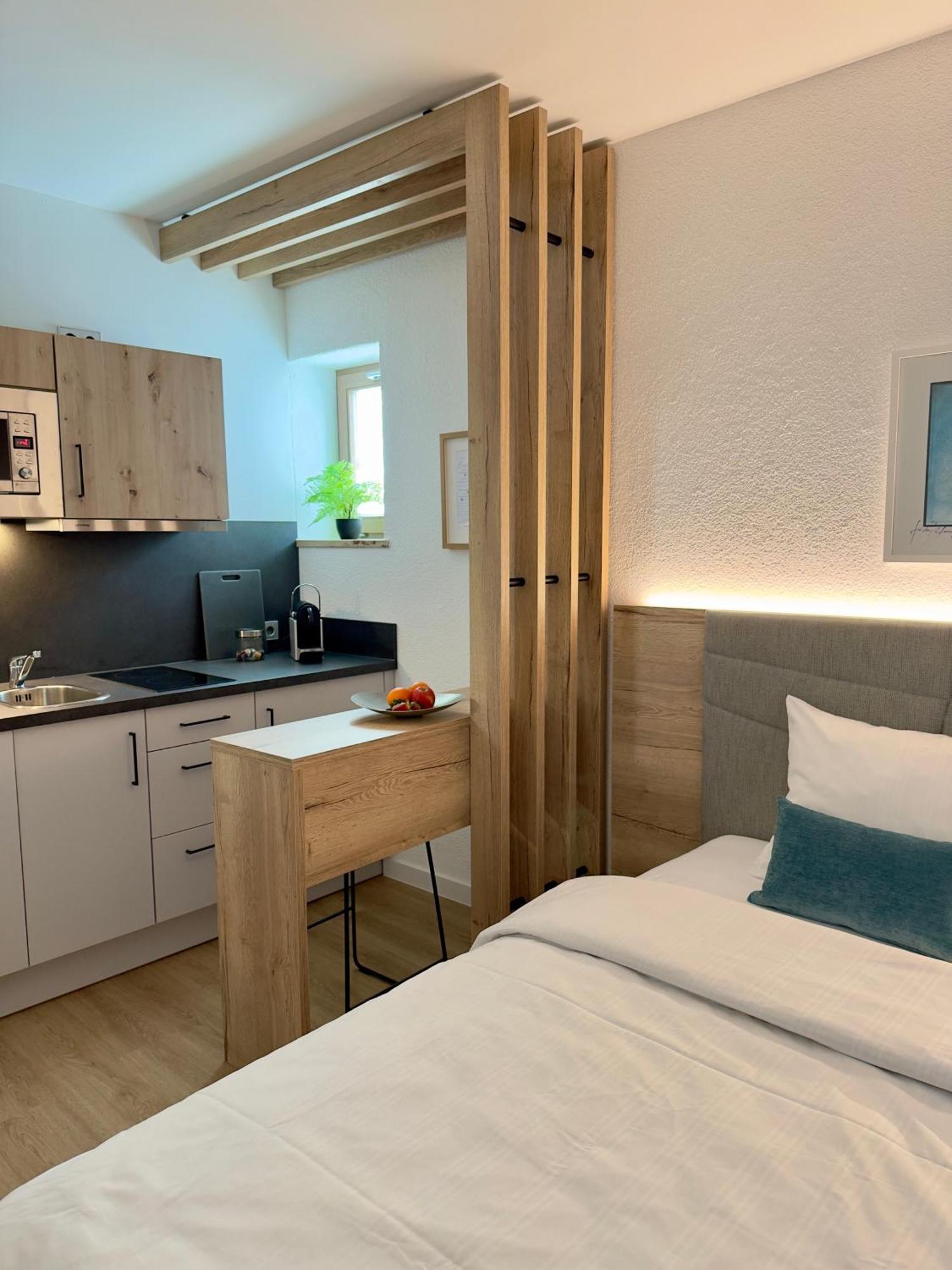 Living & Serviced Apartments By Blauer Wolf Gunzenhausen Ngoại thất bức ảnh