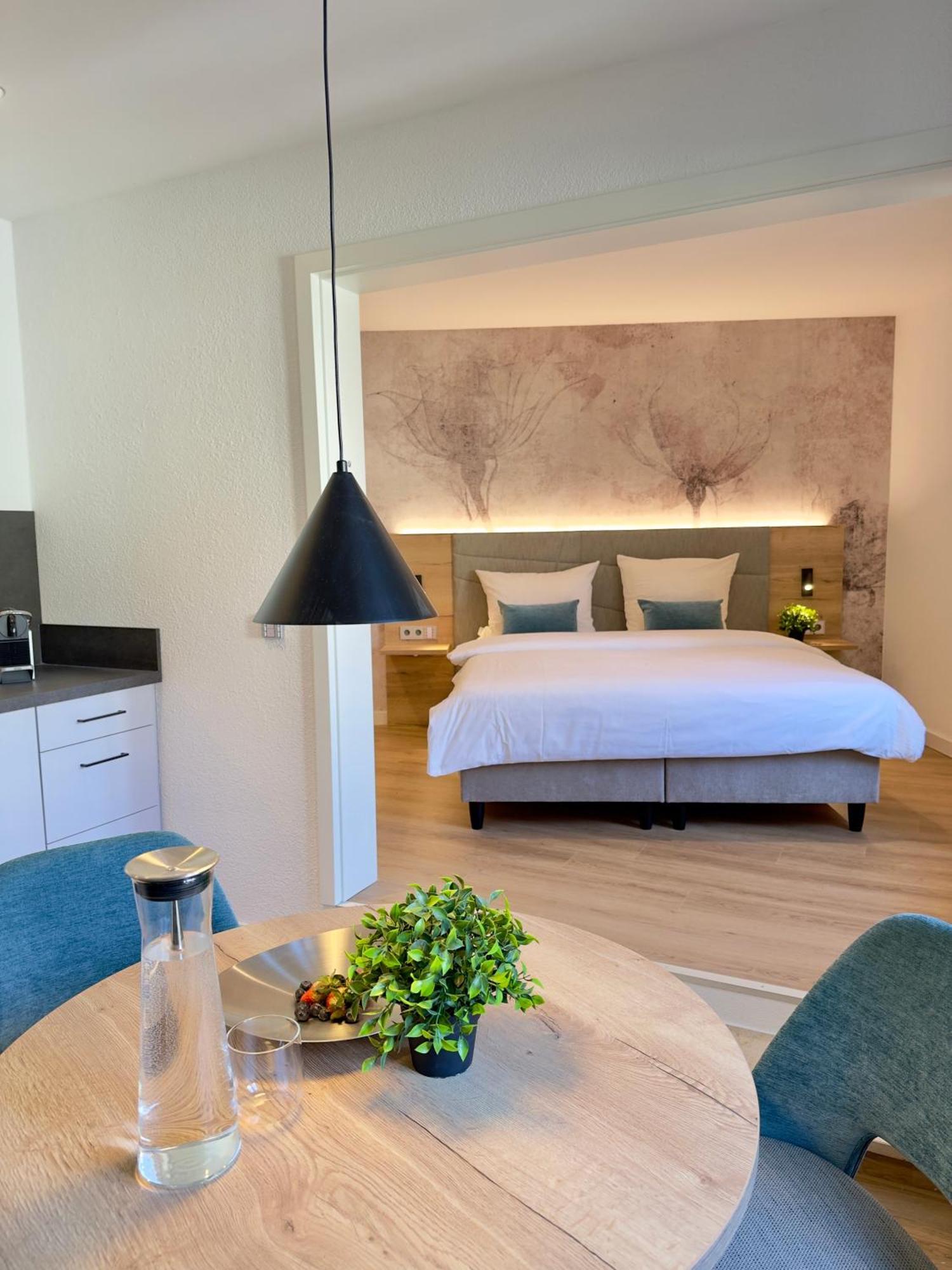 Living & Serviced Apartments By Blauer Wolf Gunzenhausen Ngoại thất bức ảnh