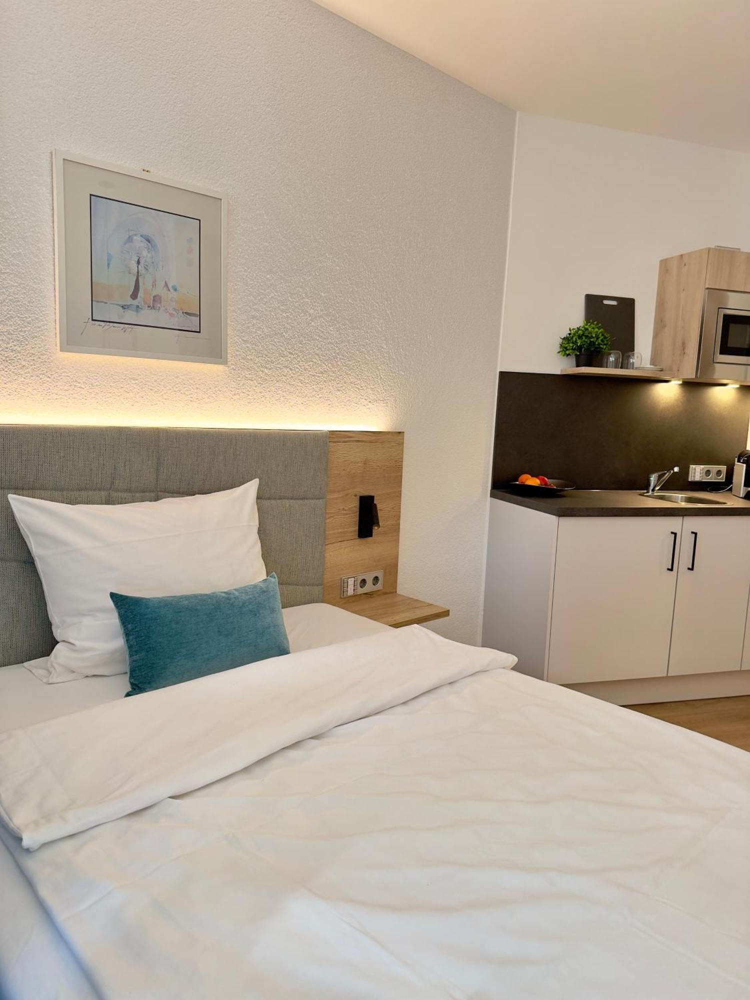 Living & Serviced Apartments By Blauer Wolf Gunzenhausen Ngoại thất bức ảnh
