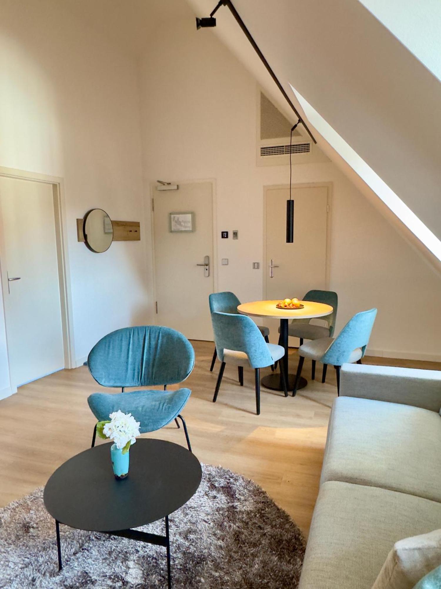Living & Serviced Apartments By Blauer Wolf Gunzenhausen Ngoại thất bức ảnh