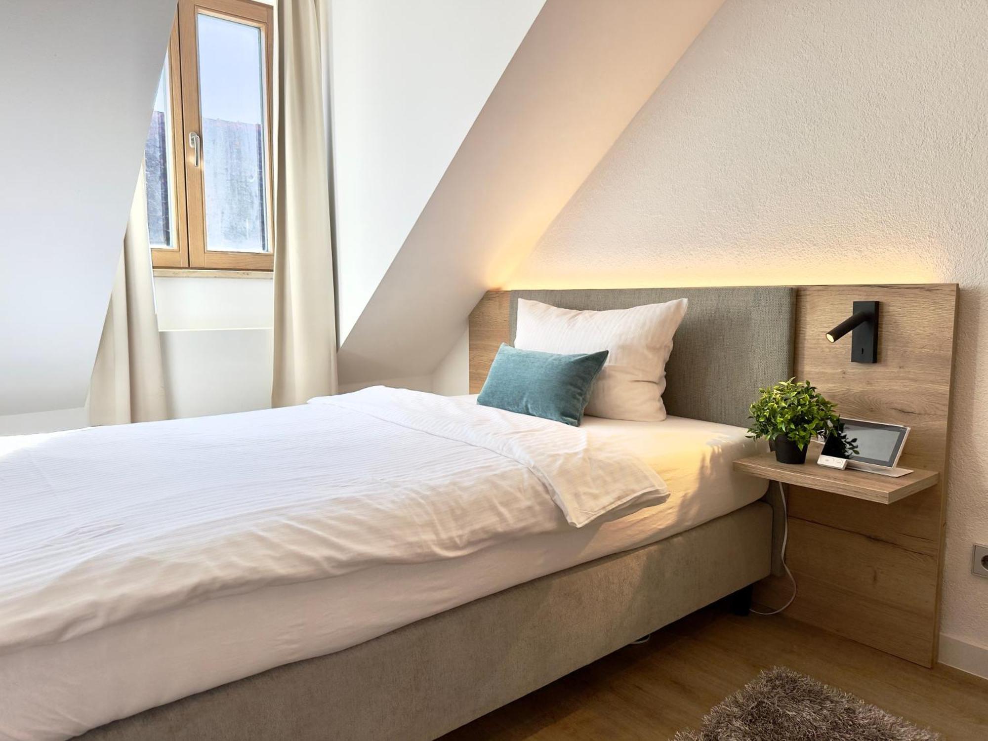Living & Serviced Apartments By Blauer Wolf Gunzenhausen Ngoại thất bức ảnh
