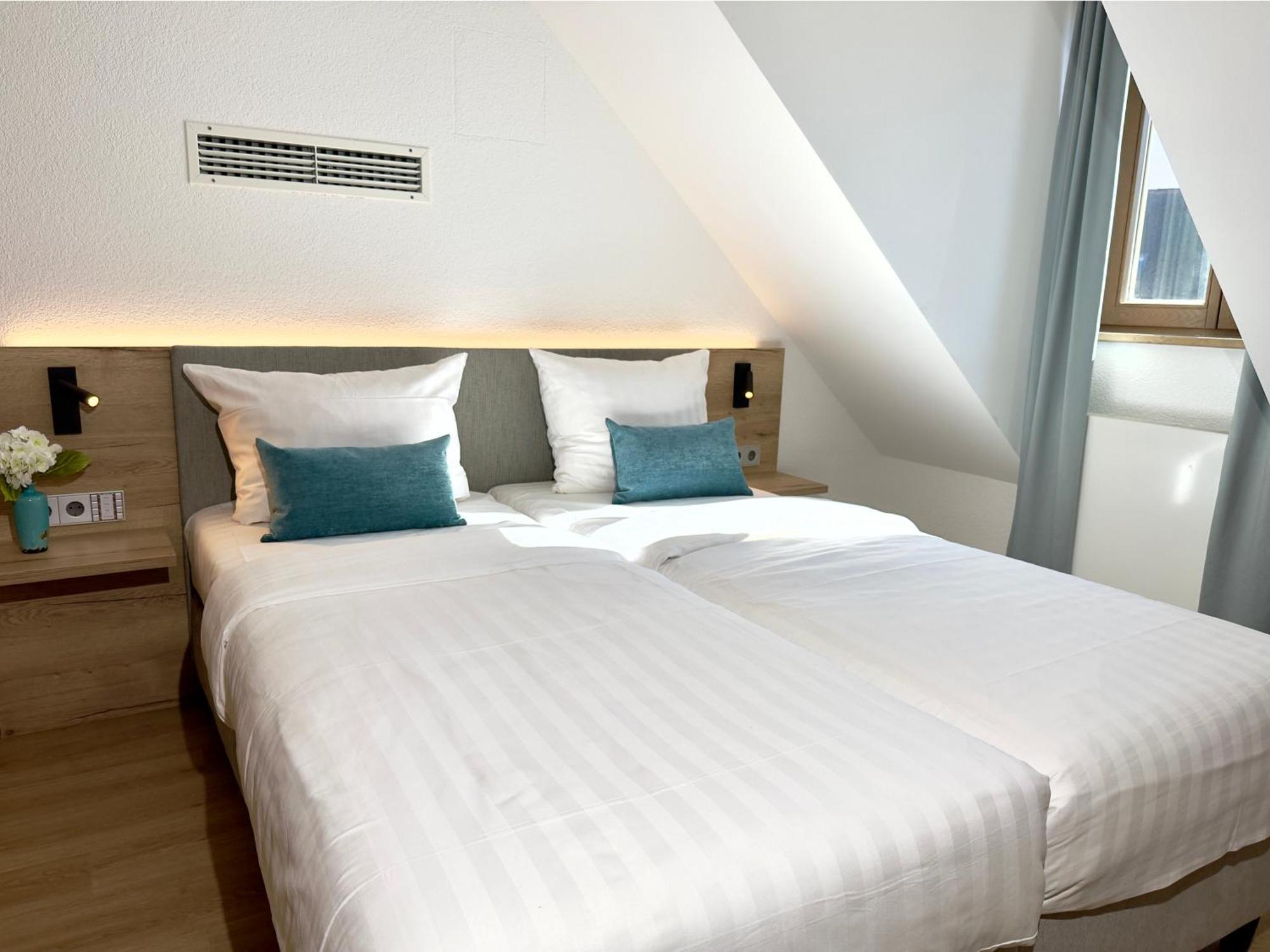 Living & Serviced Apartments By Blauer Wolf Gunzenhausen Ngoại thất bức ảnh