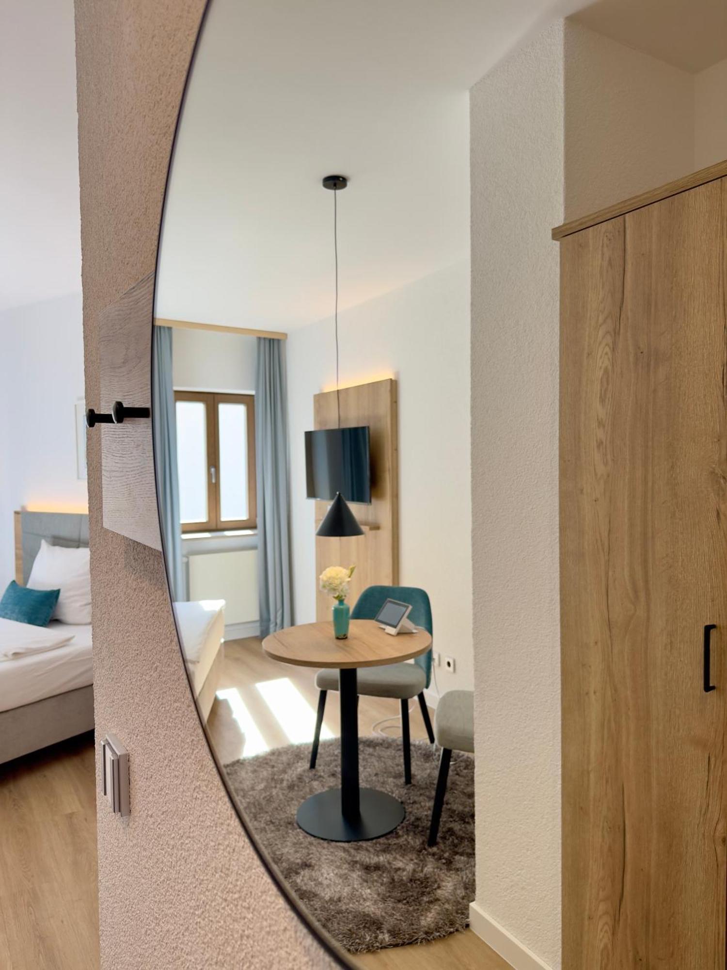 Living & Serviced Apartments By Blauer Wolf Gunzenhausen Ngoại thất bức ảnh
